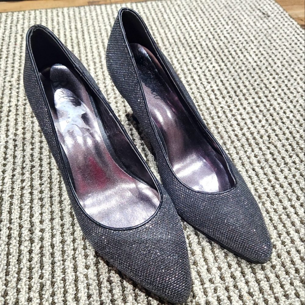 Womens Belldini Silver/Grey Heels